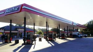 racetrac_signage