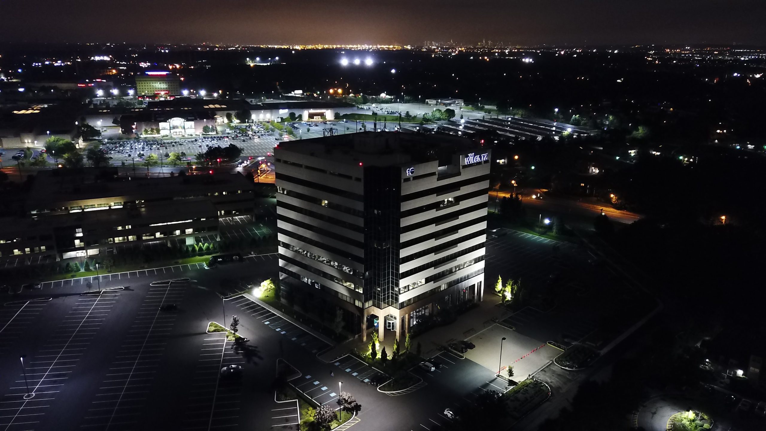 Energy-Efficient Ways Light Commercial Building Exteriors | Creative Sign